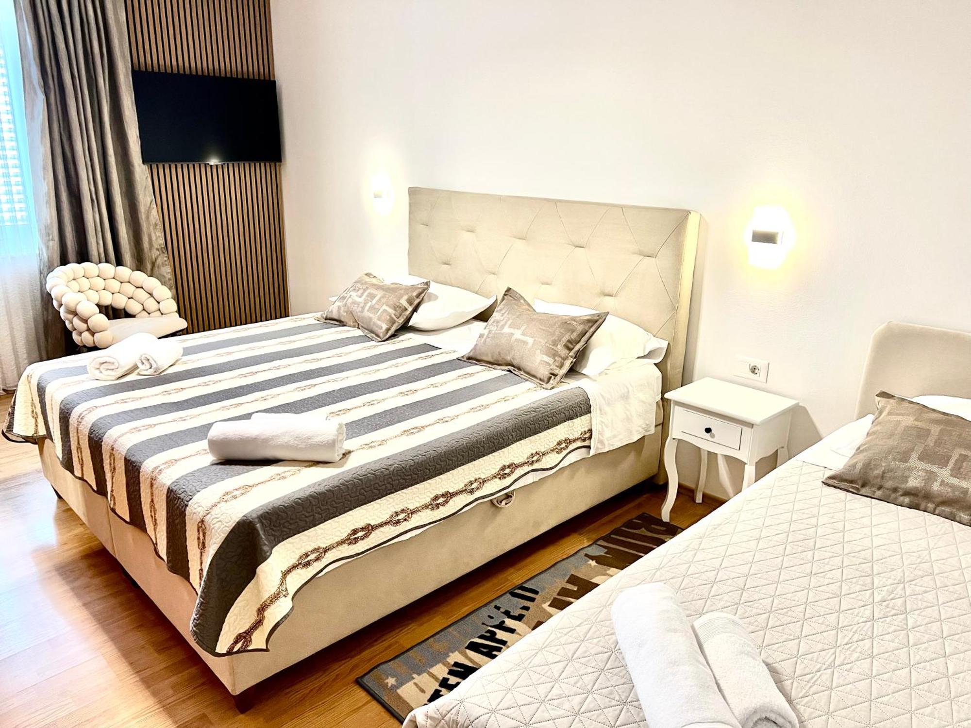 Holiday Resort Laura Zadar Exterior photo